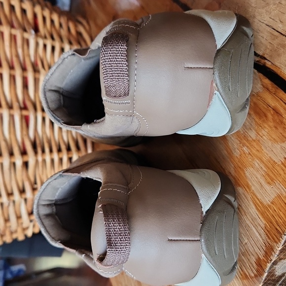 Skechers Suede Slip-On Shoe Tan - Picture 3 of 16